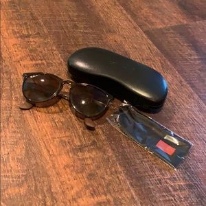 Ray-Ban sunglasses (polarized)
